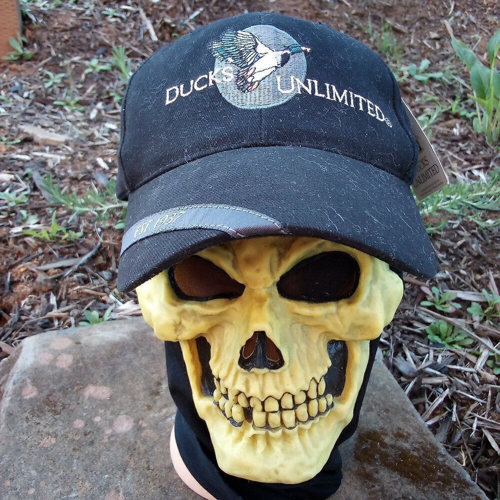 NWT Ducks Unlimited Strap Back Hat - OSFM Strap Adjustable